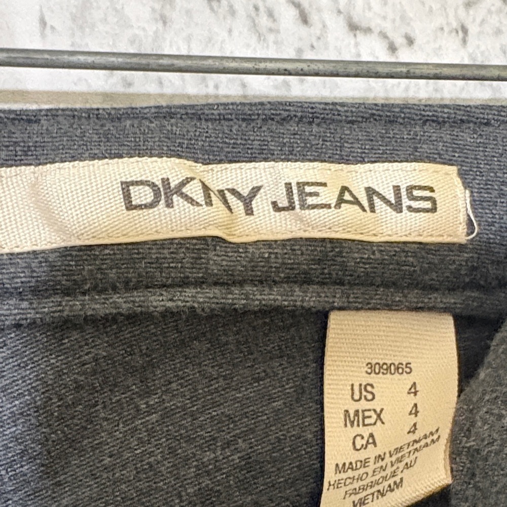 DKNY women’s skinny Charcoal Dress Pants, size 4 - Picture 2 of 7